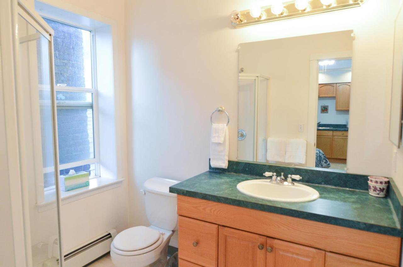 Brown & Hawkins Historical Apartments Seward Extérieur photo