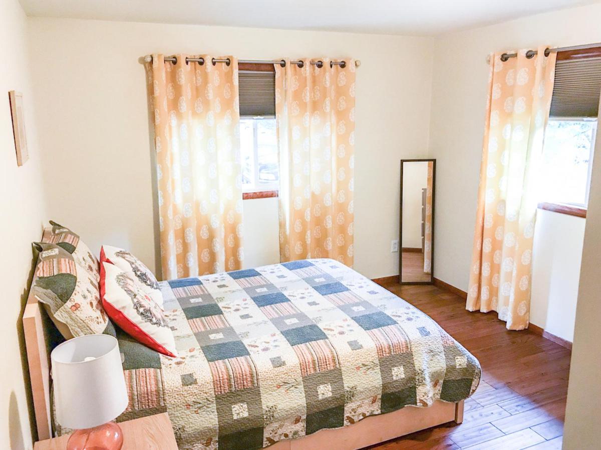 Brown & Hawkins Historical Apartments Seward Extérieur photo