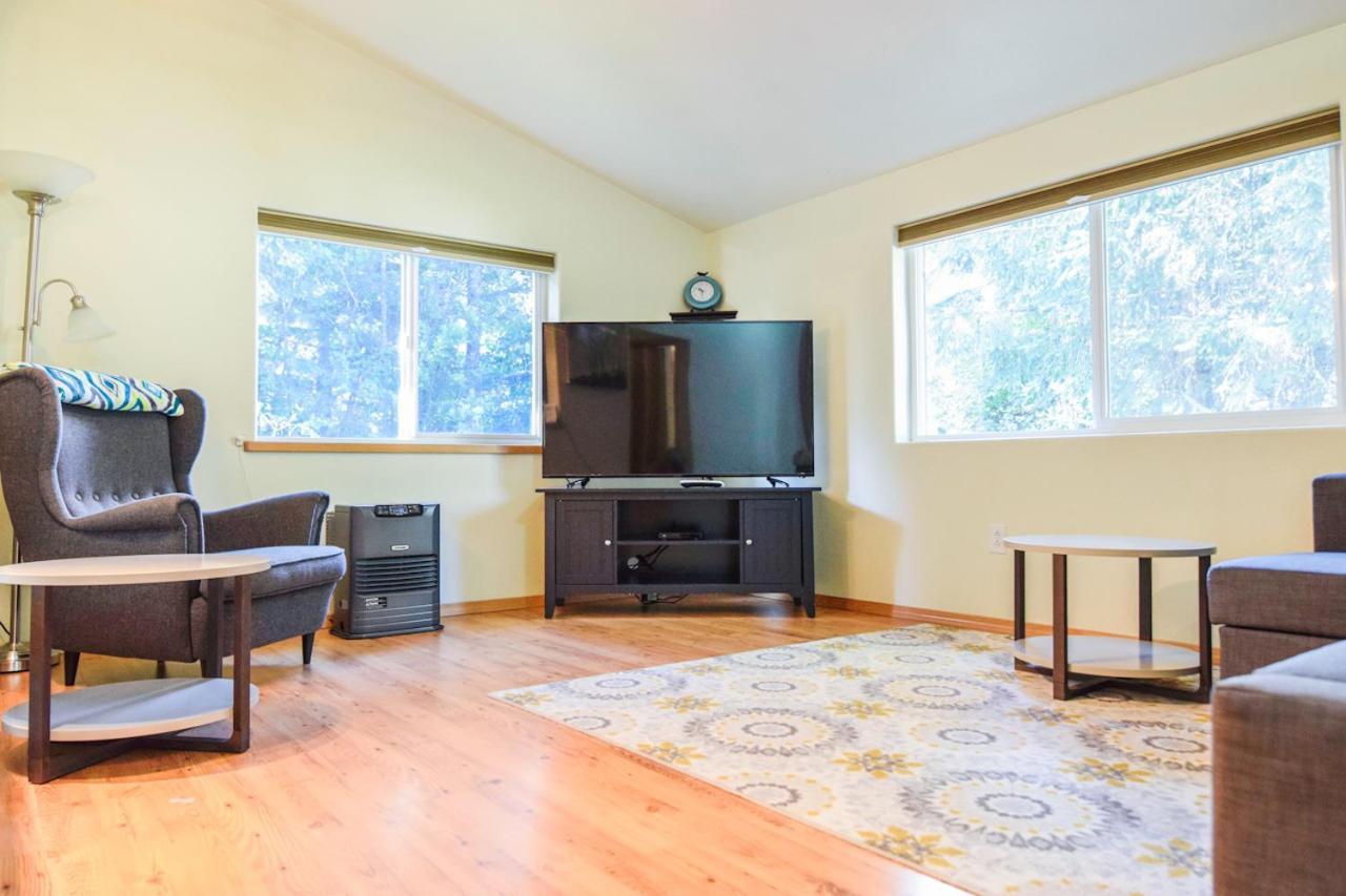 Brown & Hawkins Historical Apartments Seward Extérieur photo
